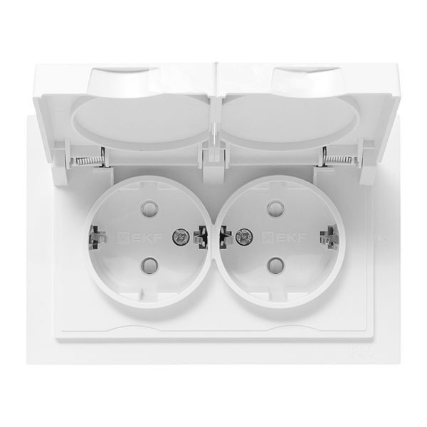 Механизм розетки двойной, 16А, IP44, с заземлением, со шторками, с рамкой, с крышками, белый Эпика EKF Механизм розетки двойной, 16А, IP44, с заземлением, со шторками, с рамкой, с крышками, белый Эпика EKF