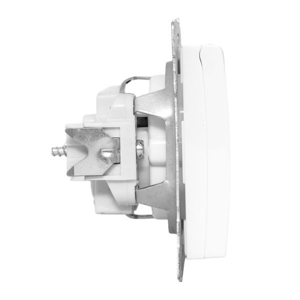 Валенсия Механизм розетки 1-местной с/з 16А белая с крышкой и защ, штор, IP44 EKF PROxima Валенсия Механизм розетки 1-местной с/з 16А белая с крышкой и защ, штор, IP44 EKF PROxima