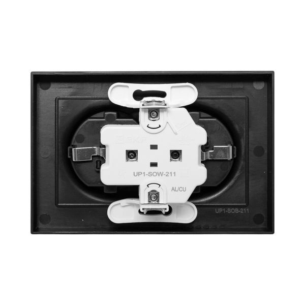 Механизм розетки двойной, 16А, с заземлением, со шторками, с рамкой, чёрный Эпика EKF Механизм розетки двойной, 16А, с заземлением, со шторками, с рамкой, чёрный Эпика EKF